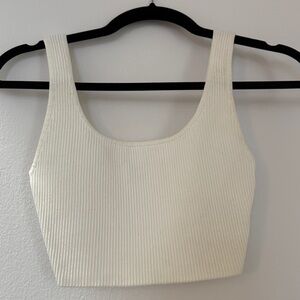 Aritizia Babaton Knit Cropped Top White Size XSmall